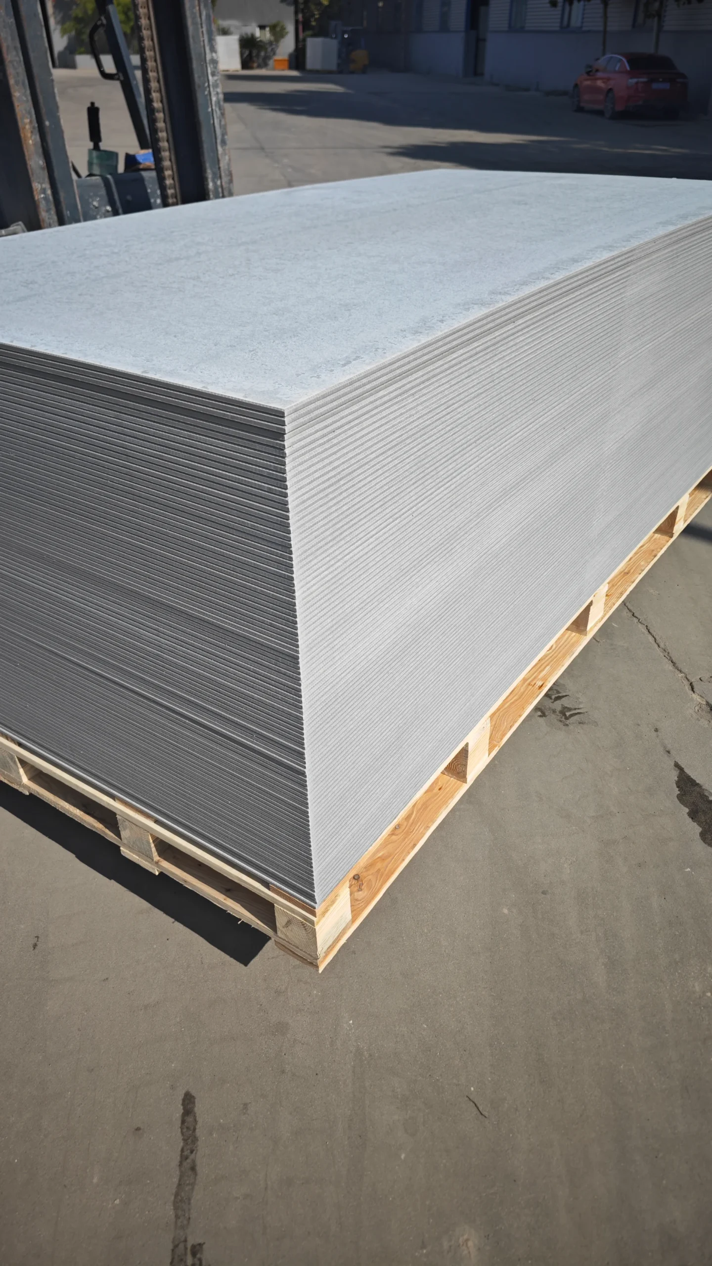 cement vs fibre cement board